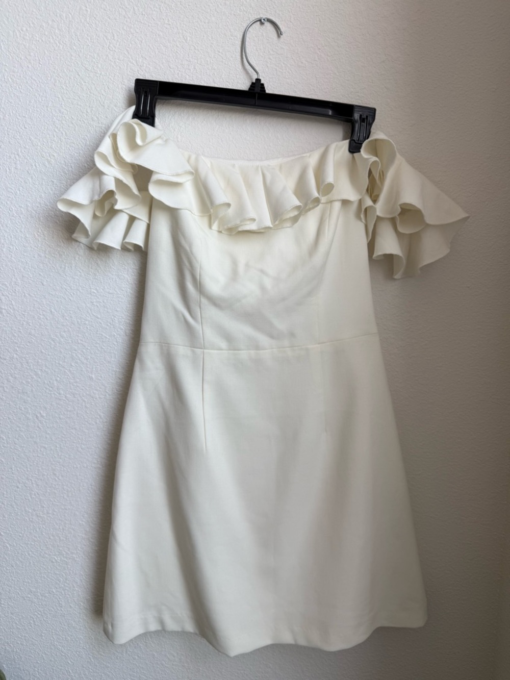 French Connection Off-Shoulder White Bridal Ruffle Mini Dress, Size 6 - Picture 4 of 6